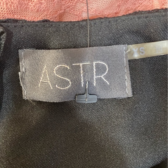 ASTR Black Floral Embroidered Mini Dress Lace size XS Boho Bodycon Sleeveless - Picture 9 of 12